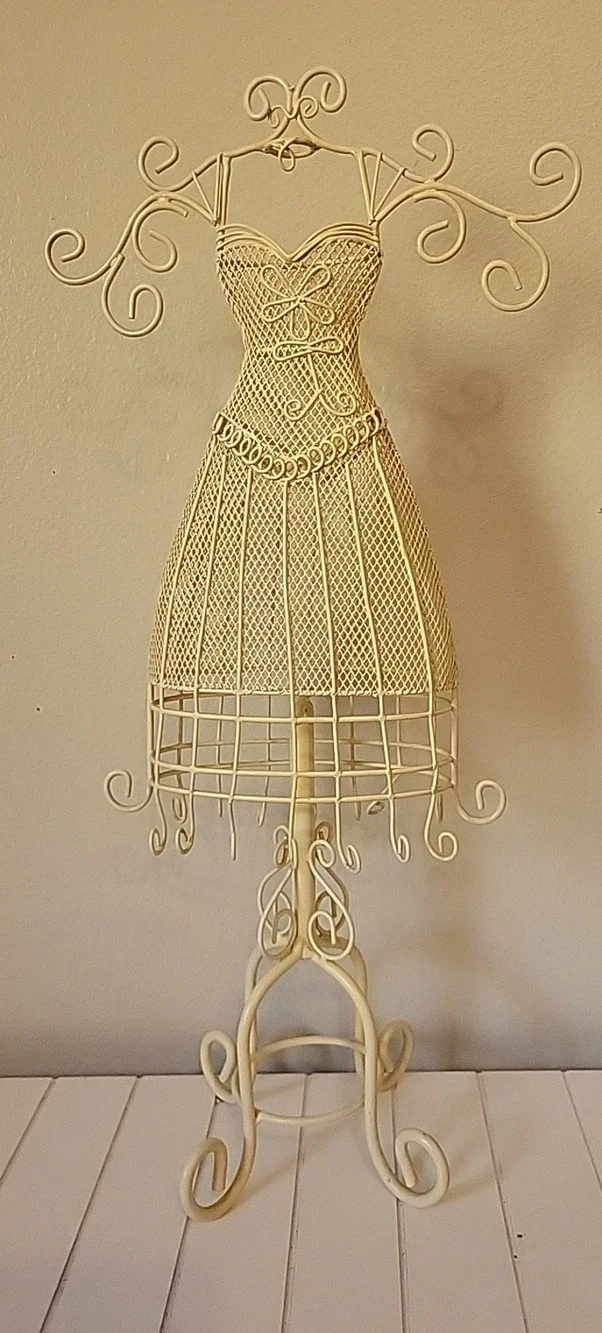 VTG White Metal Dress Shaped Jewelry Organizer Girls Women Hanger Rack 17” Tall